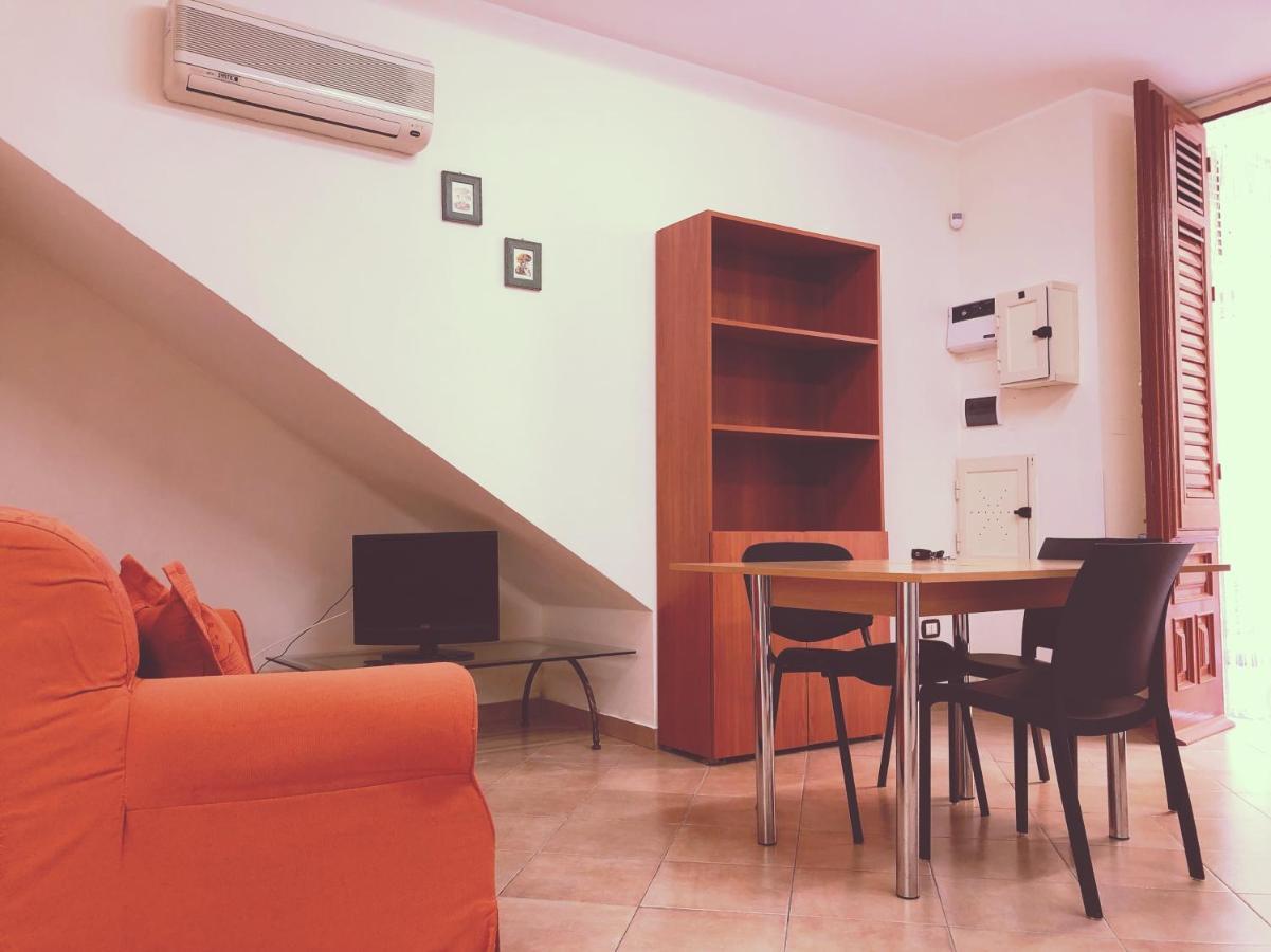 バゲリーアCasa Adrianaアパートメント エクステリア 写真